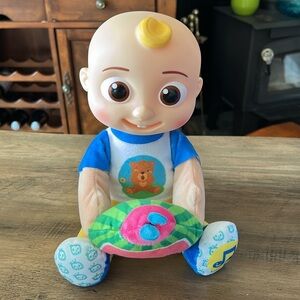 Cocomelon Peek-A-Boo JJ - English Edition Interactive Musical Baby Doll 2023